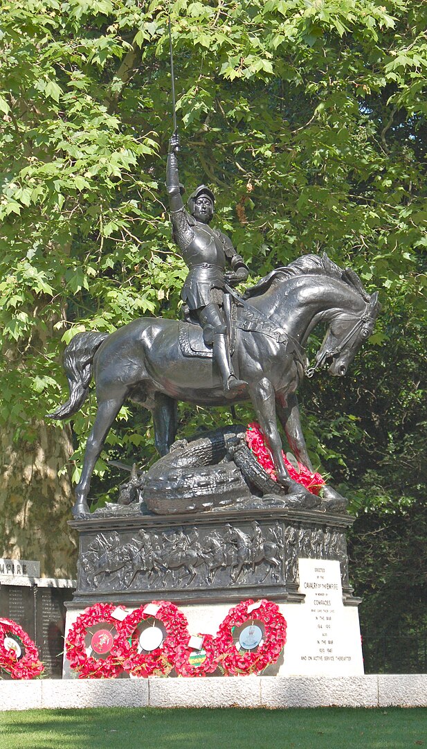 Photo of Hyde Park Cavalry Statue.