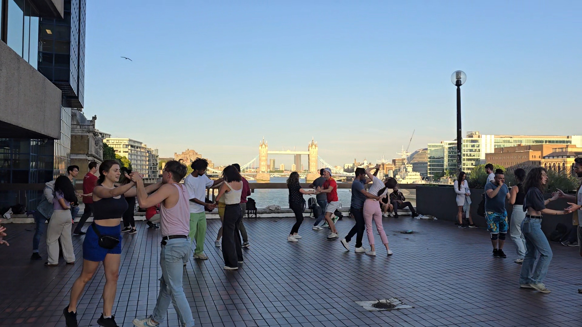 Photo of dancers at London Bridge